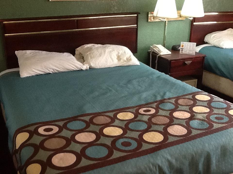 Motel Super 8 By Wyndham Kennett Exterior foto